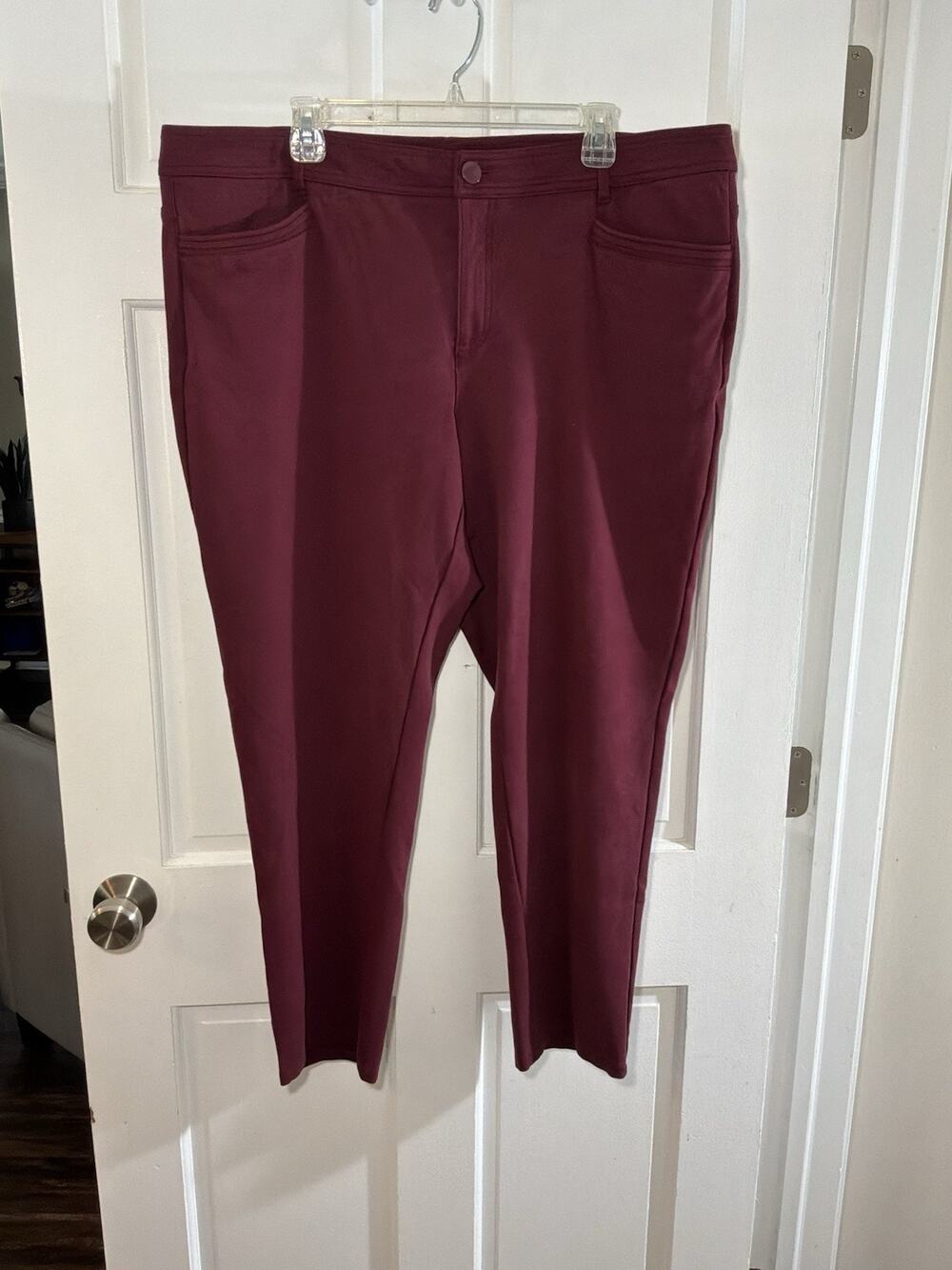 CJ Banks Women’s 20W Burgundy Wine Tapered Leg Pants Plus Size